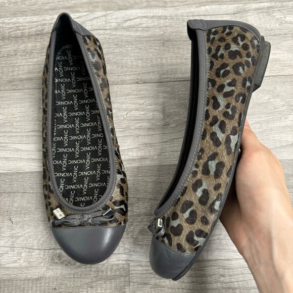 Vionic Spark Minna Calf Hair Leopard Print Cap Toe Ballet Flats Shoes No Insole - Picture 1 of 10